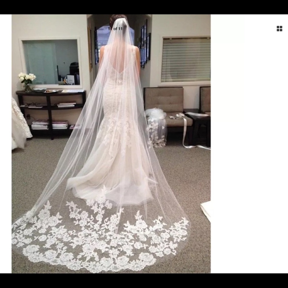 NEW beautiful cathedral veil with lace - Picture 2 of 8